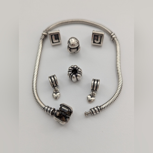 Authentic Pandora Silver Triangular Letter "J" Charm - Picture 5 of 6